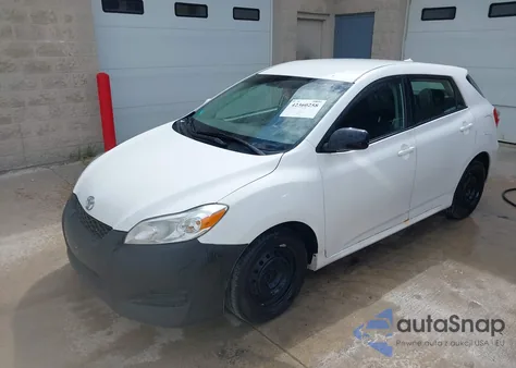 2010 Toyota Matrix из США, поврежденный, VIN 2T1KU4EE7AC401013